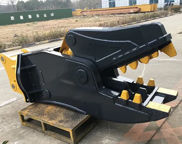 Pulverizator hidraulic